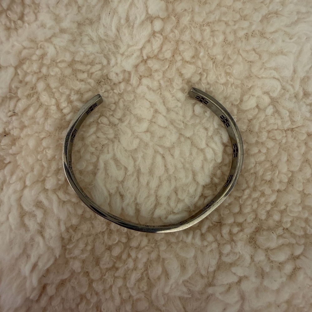 Tory Burch Bangle - Picture 3 of 4